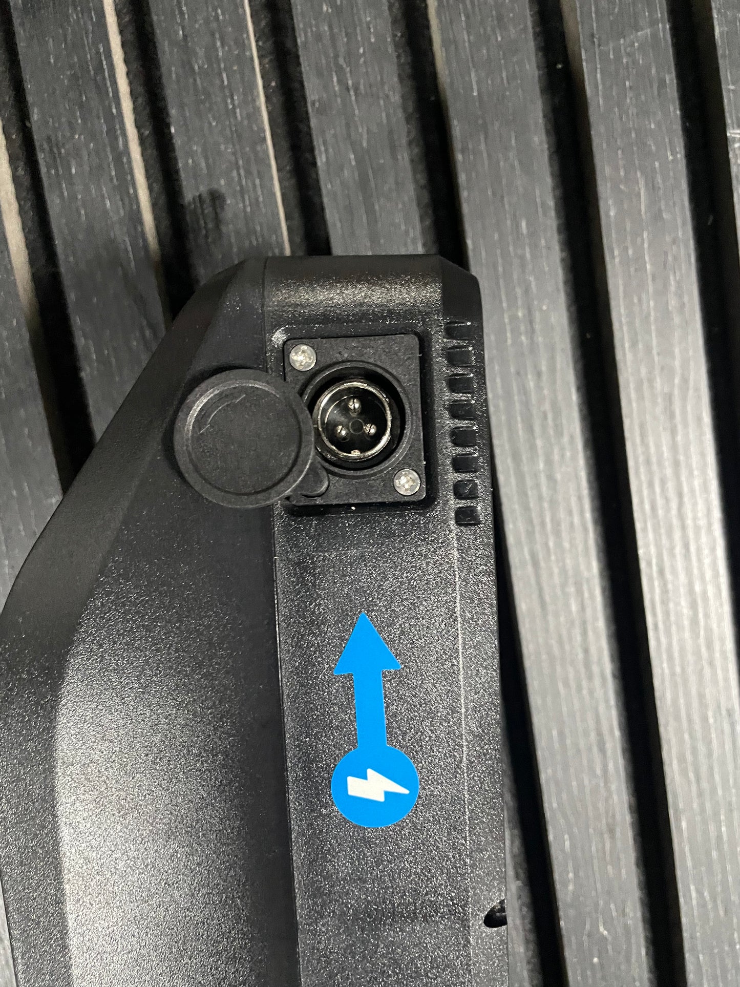 V20 accu